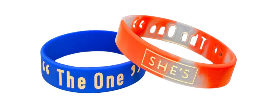 SHE'S グッズ　セット SHE'S Tour 2025 “The One” 」ツアーグッズ & 会場販売の