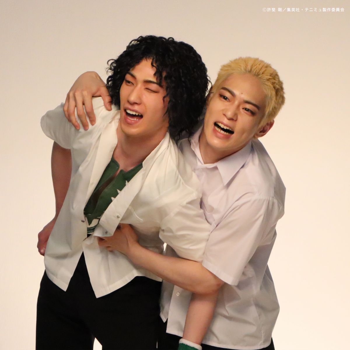 不動峰 橘 桔平くん＆四天宝寺 千歳千里くんの制服ショットをお届け🎶